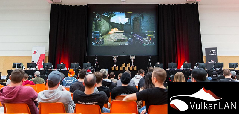 Mehr Fotos auf vulkanlan.at CS:GO Finale der VulkanLAN auf der Bühne: COBRA CAR vs. ieS